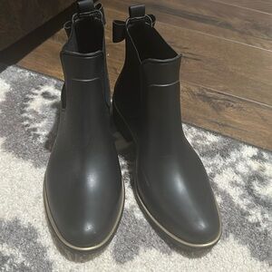 Kaye Spade ♠️ rain booties